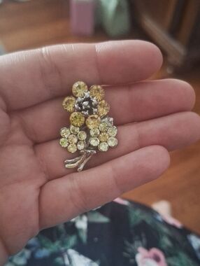 Little Floral Brooch